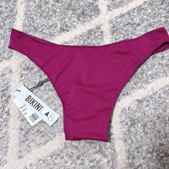 The bikini lab swimming bottom size medium - Picture 7 of 10